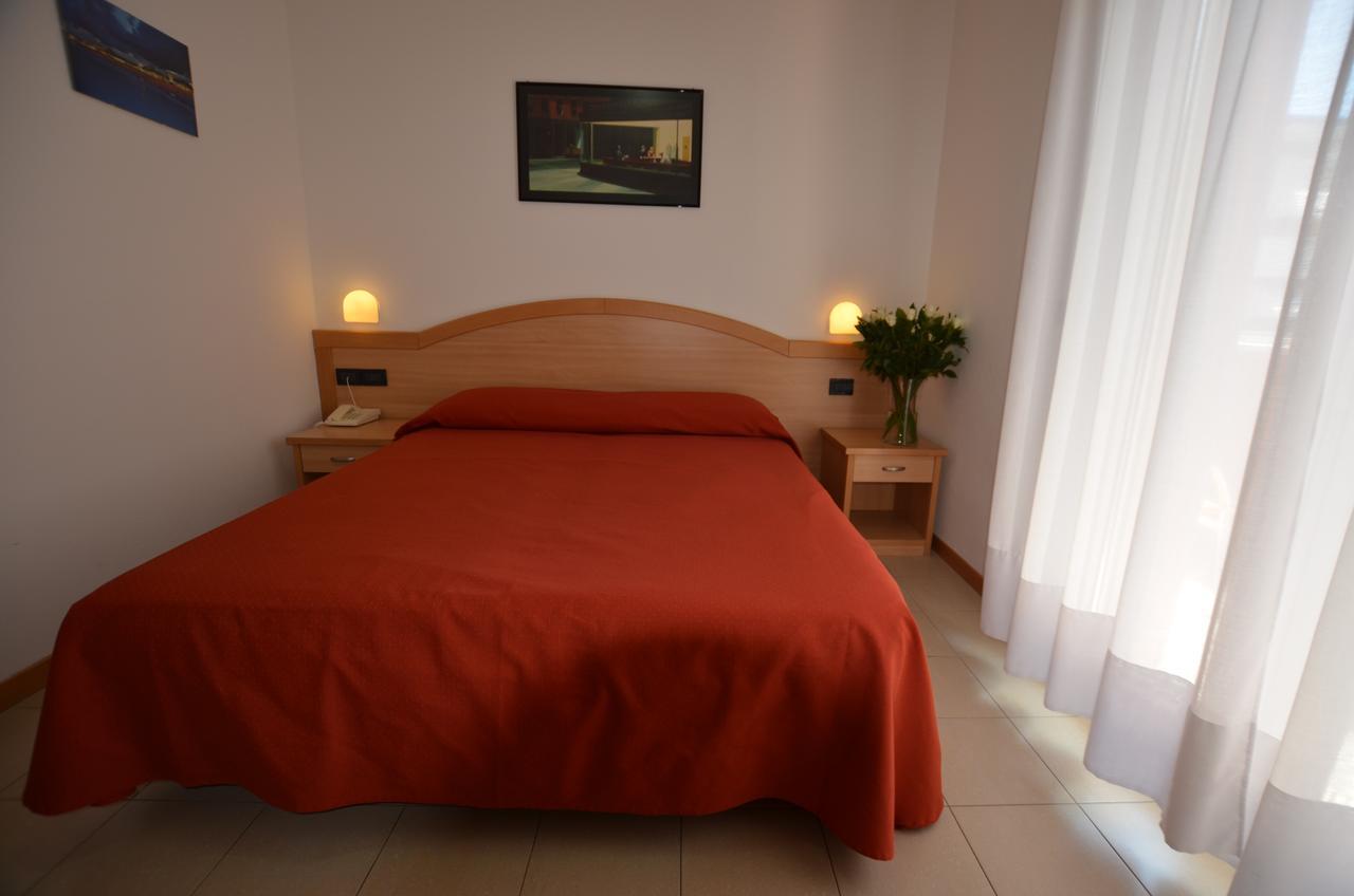 Hotel Tivoli Lignano Sabbiadoro Buitenkant foto
